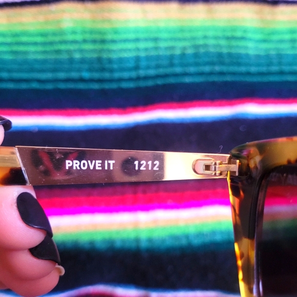 Quay Prove It Tortoise Sunglasses - Picture 3 of 4